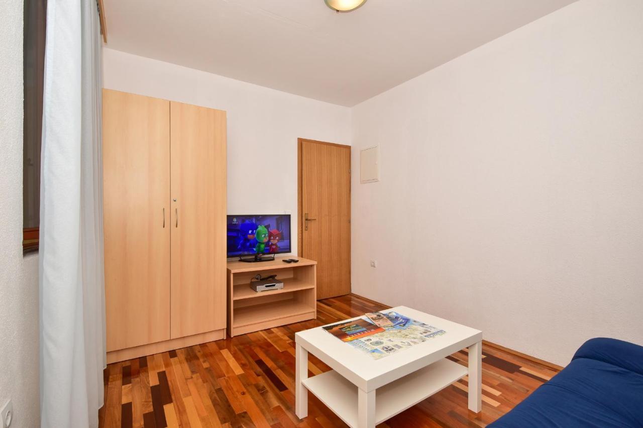 Mate Apartment Makarska