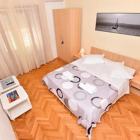 Apartmani Mate Makarska Exterior foto