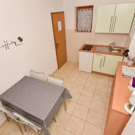 Apartmani Mate Makarska Exterior foto